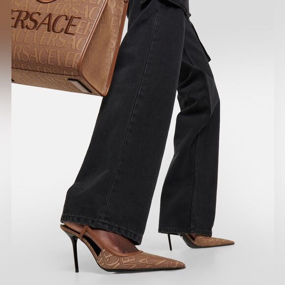 Versace Allover Logo Canvas Slingback Pumps In Brown Size 41 - Picture 2 of 13